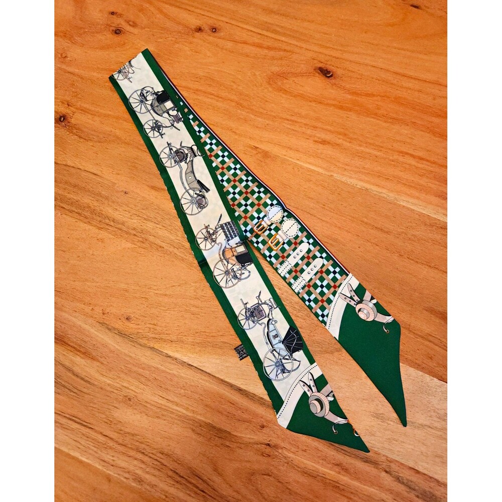 ​100% Silk Twilly Scarf Green Equestrian Horse Plaid Purse Handle Tie Scarf